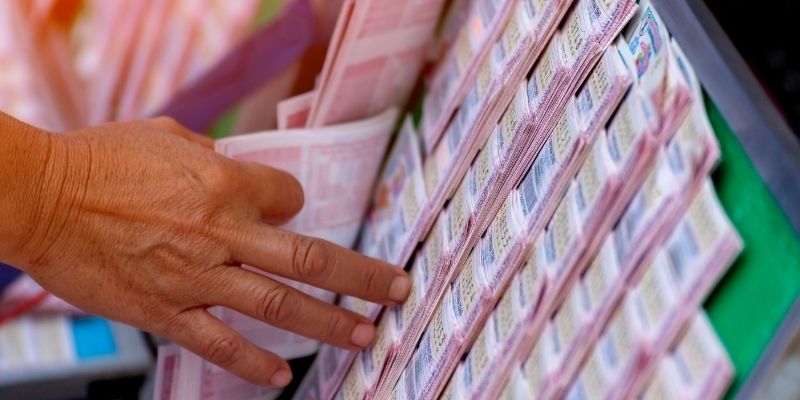 5 càng được bao nhiêu tiền thường dựa trên tỷ lệ cơ bản