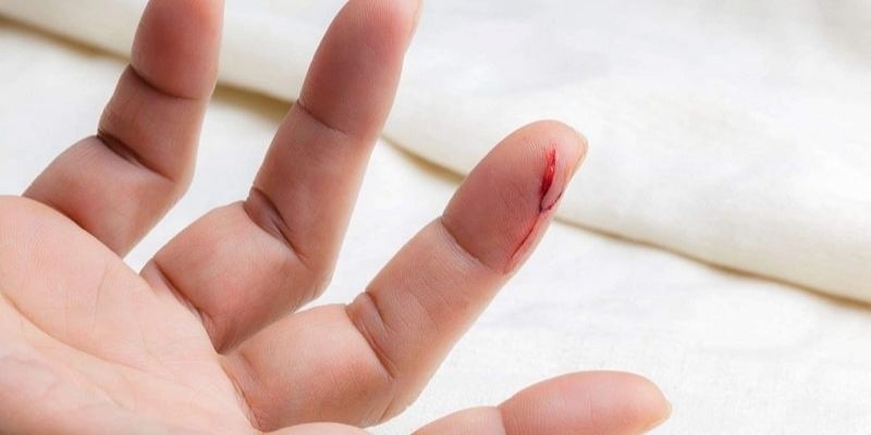 Nằm ngủ thấy bàn tay mình dính huyết thì chọn số nào dễ thắng
